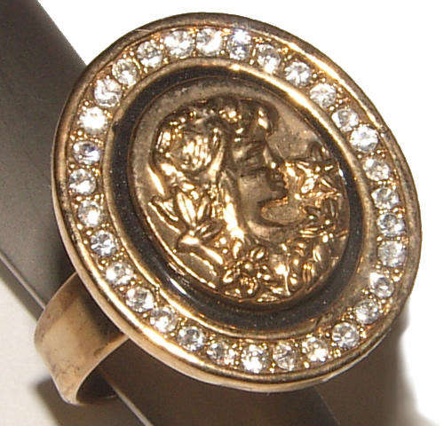 FAIRYTALE COLLECTION - BEAUTIFUL RHINESTONE ENCRUSTED DRESS RING!