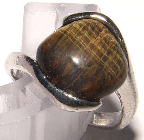 ***LOVELY ACCESSORY!!*** NATURAL GEMSTONE SILVER  RING - NEW!