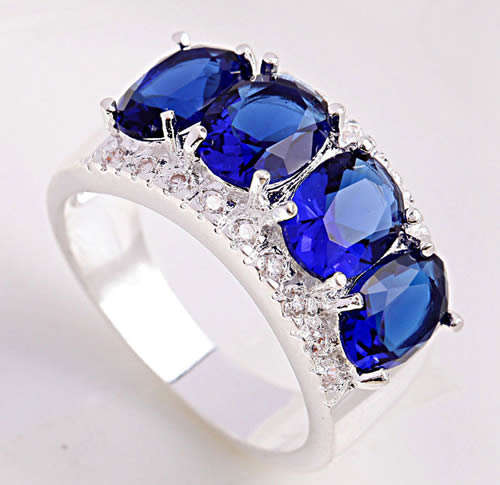 ***WOAW!!!***STUNNING SAPPHIRES AND WHITE TOPAZES IN S80 SILVER RING!!