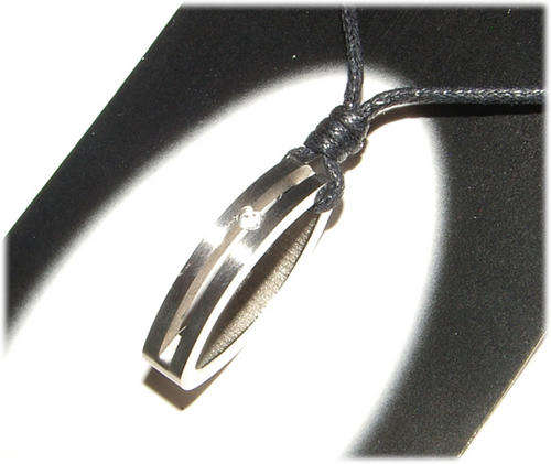 'YOUNG ZONE' MODERN UNISEX STAINLESS STEEL PENDANT WITH DIAMOND SIMULANT