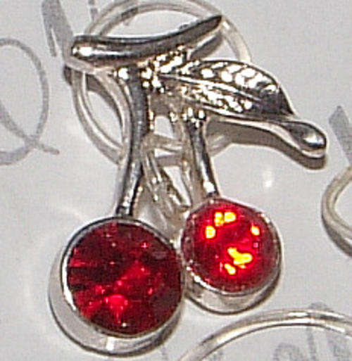 TOE RINGS FOR THOSE SUMMER DAYS!