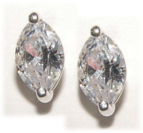 MARQUISE CUT BRILLIANT WHITE SIMULATED CZ STERLING SILVER STUD EARRINGS!