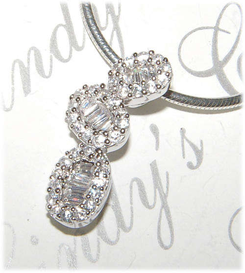 STUNNING STERLING SILVER  AND WHITE CZ PENDANT!!