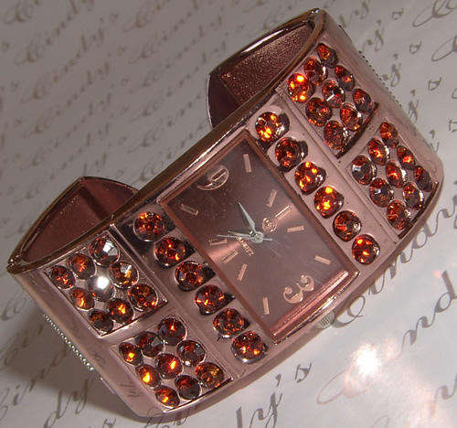 FANCY AUSTRIAN CRYSTAL ENCRUSTED HINGED BAND LADIES WATCH