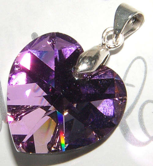 GENUINE SWAROVSKI CRYSTAL HEART STERLING SILVER PENDANT.