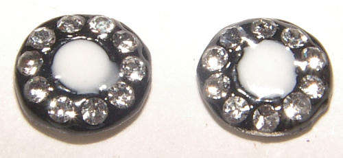 FASHION JEWELLERY - SPARKLING CRYSTAL STUD EARRINGS - 9mm