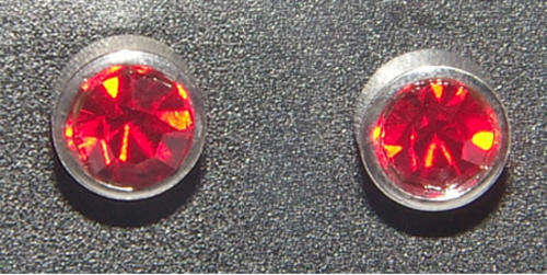 FASHION JEWELLERY - SPARKLING CRYSTAL STUD EARRINGS - 6mm