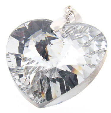 BIG SPARKLING CRYSTAL HEART  PENDANT