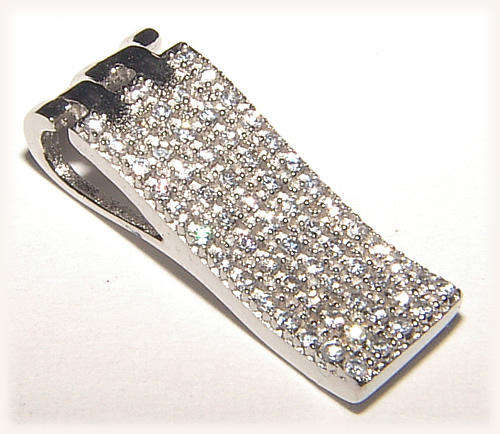 STUNNING MODERN STERLING SILVER PENDANT WITH SIMULATED DIAMONDS.