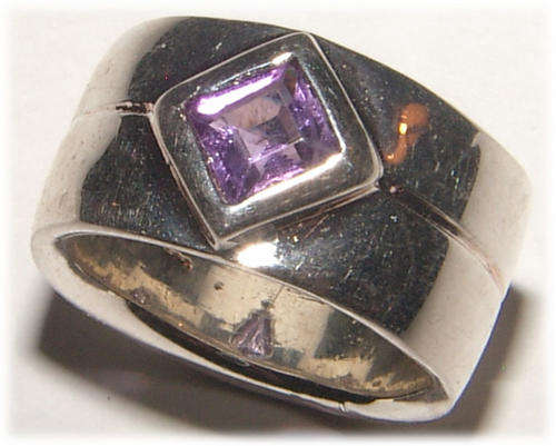 NATURAL  AMETHYST RING - ABSOLUTELY STUNNING!!