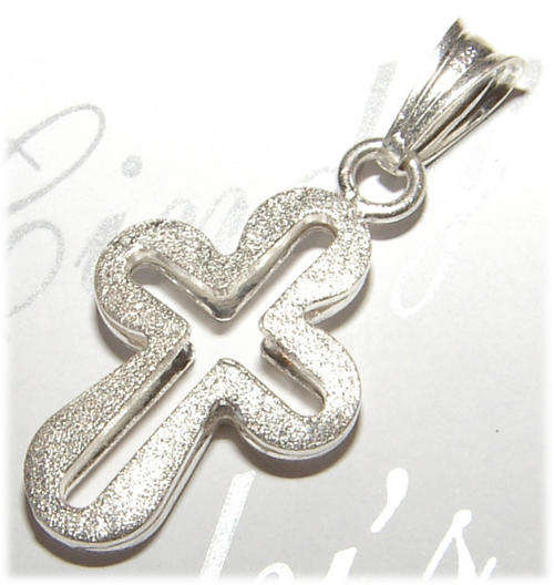 STUNNING BRUSHED STERLING SILVER CROSS PENDANT.