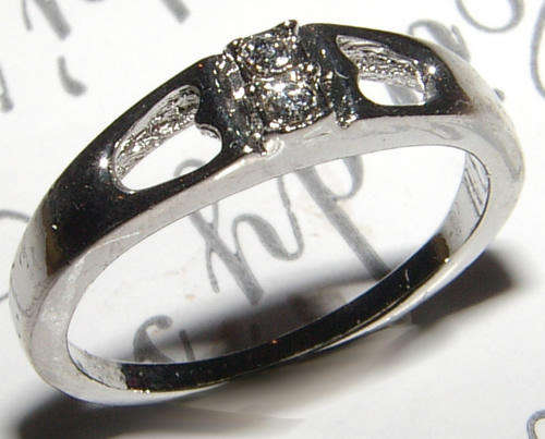 EXTREMELY BLING!!!  WHITE RHINESTONE Bling-Ring!