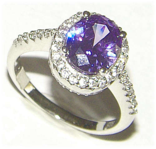 STUNNING TANZANITE RING - IMMACULATE QUALITY!!