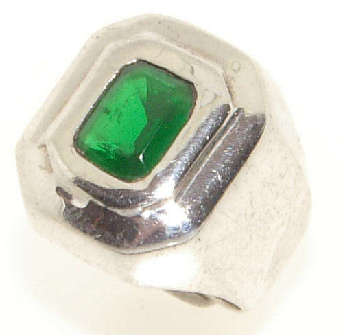 ***UNUSUAL!!*** EMERALD STERLING SILVER RING!!