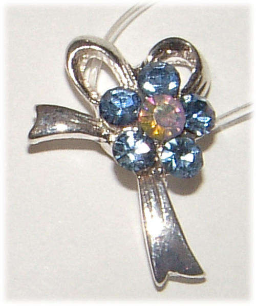 TOE RINGS FOR THOSE SUMMER DAYS!