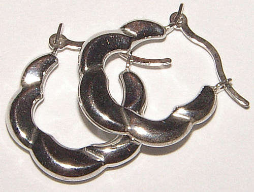 ***Feminine***Sterling Silver Silver Creole Hoop Earrings - PRETTY!!!