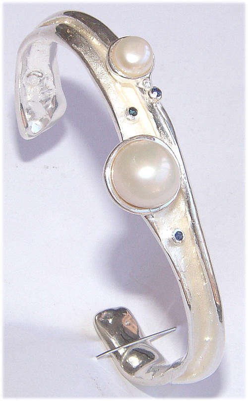 SILVERADO BY ARGENTI ORO SA - STUNNING FULLY IMPORTED HAND MADE BANGLE!