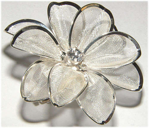 ***BEAUTIFUL!!! *** RHINESTONE MESH DRESS RING - ***NEW***!
