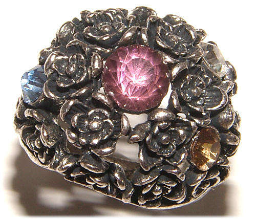 ***STUNNING!!!*** ROSE AND RHINESTONE DOME DRESS RING - NEW!