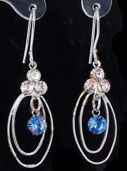 *** PRETTY*** CZECH RHINESTONE DANGLING EARRINGS!!!