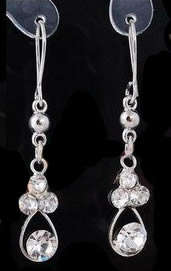 *** PRETTY*** CZECH RHINESTONE DANGLING EARRINGS!!!