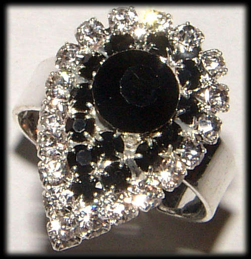 ***SWEET!!!*** RHINESTONE ENCRUSTED DRESS RING - ***NEW***!
