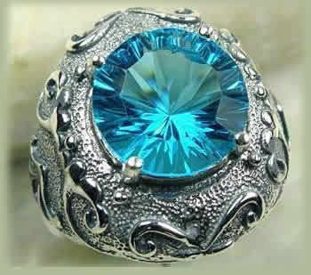 ***NATURAL GEMSTONES!!!***STUNNING NATURAL  TOPAZ IN STERLING SILVER RING!!!