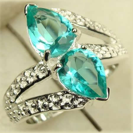 ***NATURAL GEMSTONES!!!***STUNNING NATURAL TOPAZ IN STERLING SILVER RING!!!