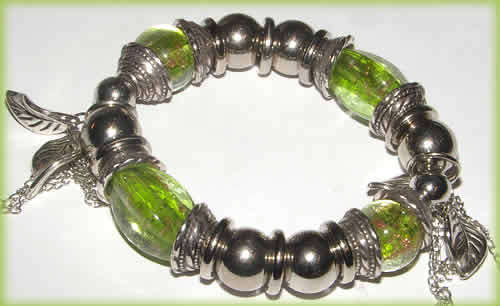 ***CHARM-ING!! STUNNING STRETCHY BRACELET WITH NATURAL GEMSTONES!!