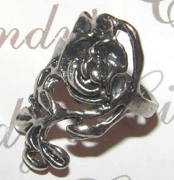 SILVER FLOWER  DRESS RING - SIZE K½