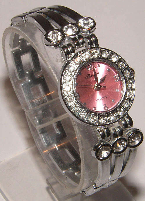 ELEGANT LADIES  WATCH FROM THE  SHUNRI QUARTZ  COLLECTION!