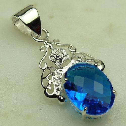 ***NATURAL GEMSTONES!!!***STUNNING NATURAL LONDON BLUE TOPAZ IN STERLING SILVER PENDANT!!!