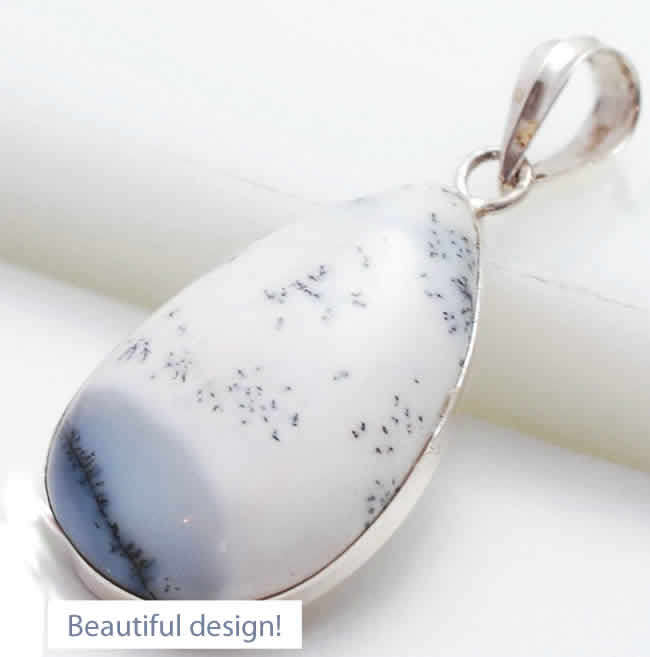 ***NATURAL GEMSTONES!!!*** BEAUTIFUL NATURAL DENDRITIC AGATE PENDANT !