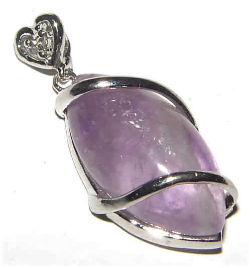 ***NATURAL GEMSTONES!!!*** BEAUTIFUL NATURAL AMETHYST PENDANT !