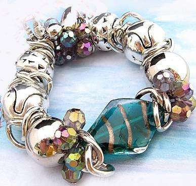 ***CHARM-ING!! STUNNING MURANO GLASS STRETCHY BRACELET WITH NATURAL GEMSTONES!!