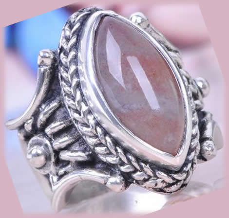 ***WOAW!***A RING THAT WILL KNOCK YOUR SOCKS OFF!!!