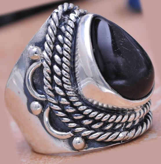 ***WOAW!***A RING THAT WILL KNOCK YOUR SOCKS OFF!!!