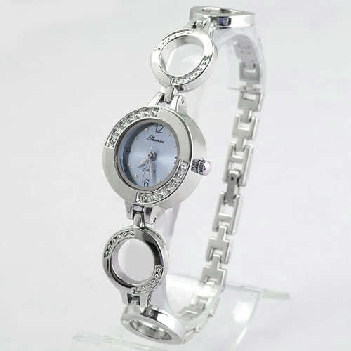 ELEGANT LADIES  WATCH FROM THE  SHUNRI QUARTZ  COLLECTION!