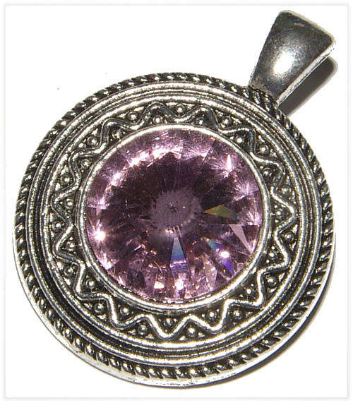***BRAND NEW!!!*** STUNNING  CRYSTAL  ENHANCER WITH OPENING BAIL!