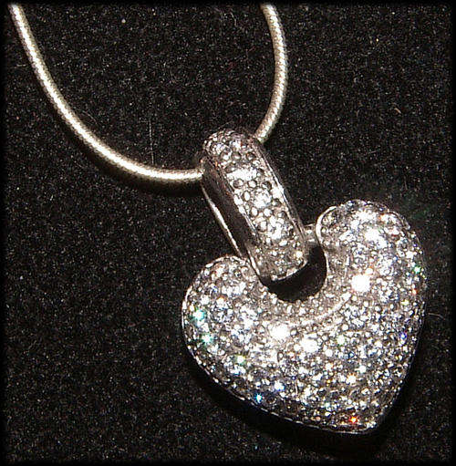 ***BEAUTIFUL!!***Diamond Encrusted  Hollow Heart Pendant!!!