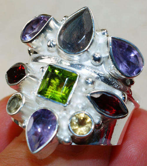 EXTRAORDINARY DESIGNER ITEM! - NATURAL GEMSTONES IN STERLING SILVER RING!!