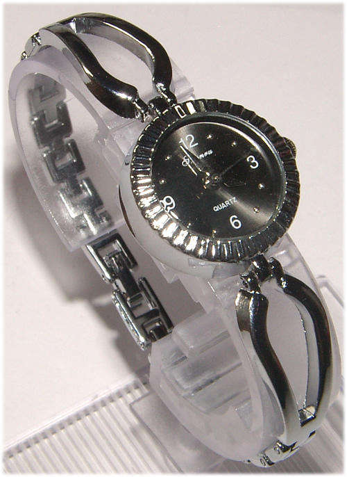 ELEGANT LADIES  WATCH FROM THE  SHUNRI QUARTZ  COLLECTION!
