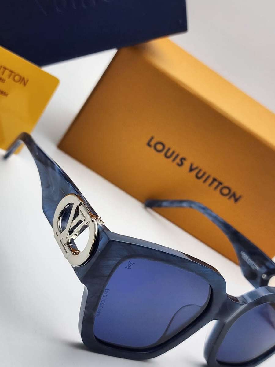 Louis Vuitton Link Square Sunglasses