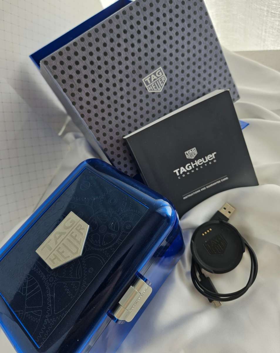 TAG HEUER CONNECTED Guaranteed 100% Authentic
