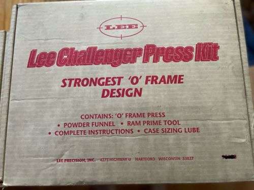 Lee challenger press kit