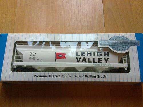 Bachmann HO Scale American Style Hopper