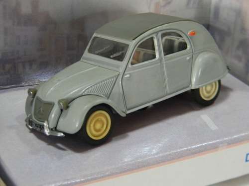 DINKY Matchbox Scale 1:43 in Box - 1957 Citroen 2CV ( DY-32 )