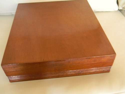 Stunning Wooden & Velvet Lined Storage Case - Can hold 350 - 450 Coins in Flips or 6 Whiskey Glasses