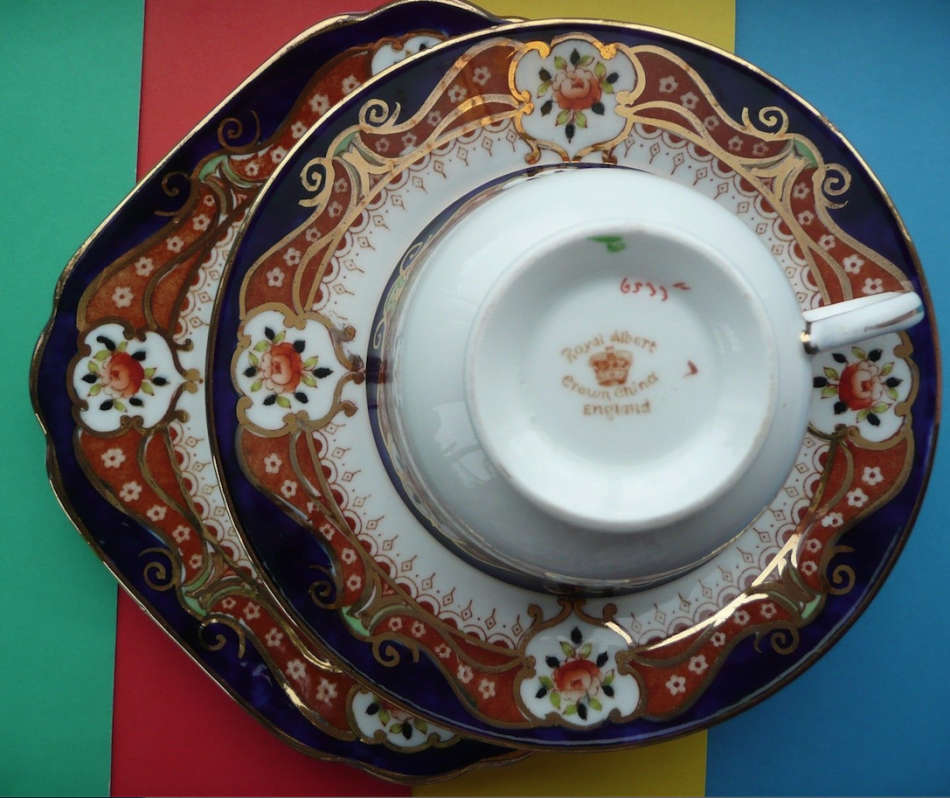 Stunning & Rare Royal Albert 1930's Blue & Gold Imari Crown Tea Trio !