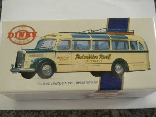 Sought After ! DINKY Collection Scale 1:43 in Box - Large 1950 Mercedes Benz Diesel Bus ! Rare !!!